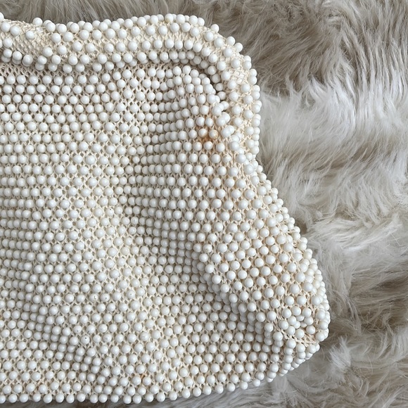 1950-60s CORDE BEAD Vintage x Lumured Cream Clutch - Picture 4 of 8